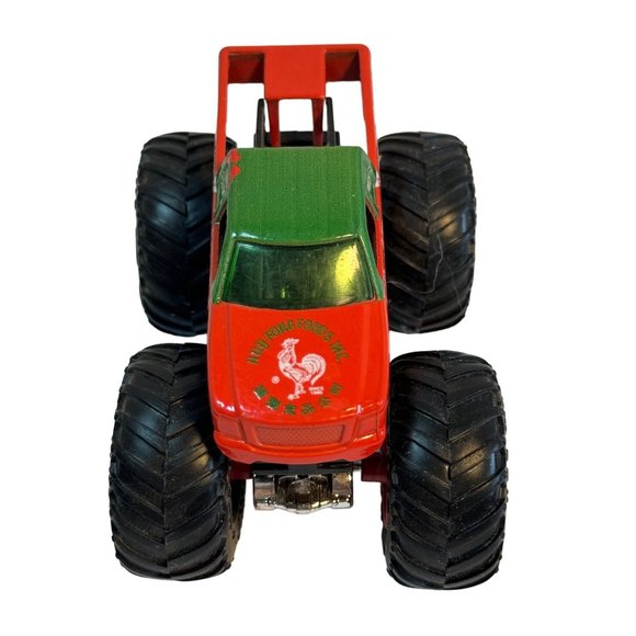 Mattel Hot Wheels Monster Trucks 1-64 Sriracha Jeep Baja Backdraft Skull Lot 5 - Picture 5 of 16